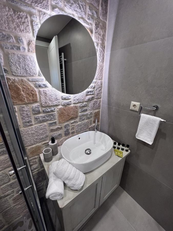 Zeus & Emmanuil Luxury Houses Myrina Bagian luar foto