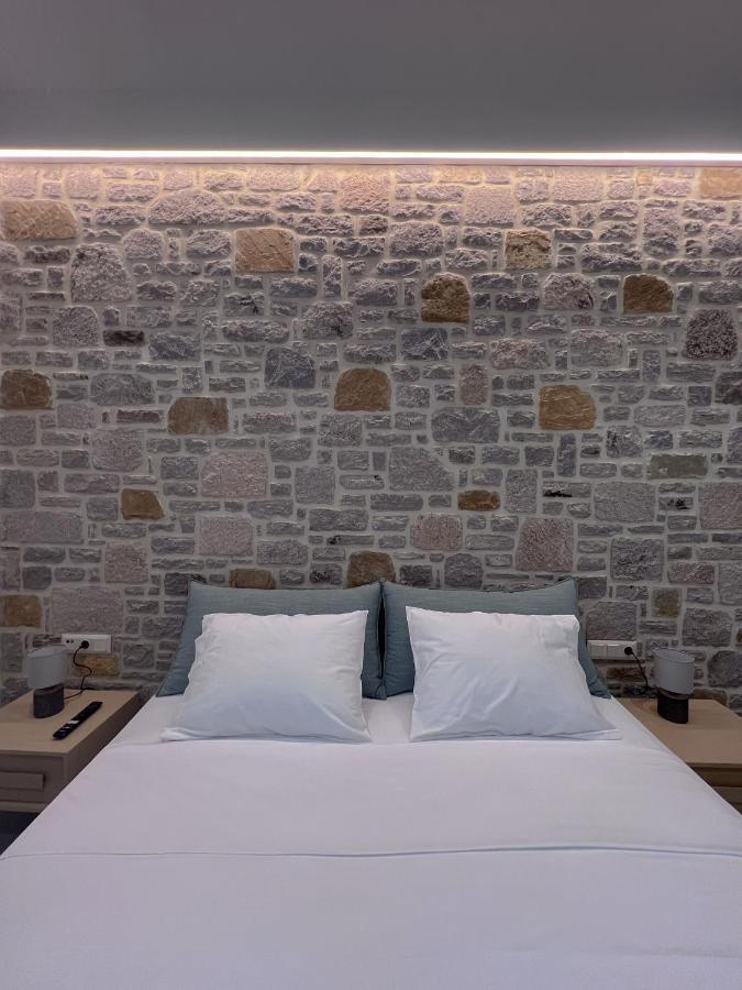 Zeus & Emmanuil Luxury Houses Myrina Bagian luar foto