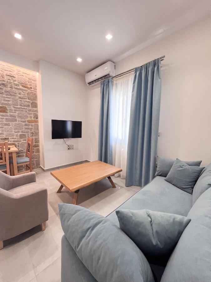 Zeus & Emmanuil Luxury Houses Myrina Bagian luar foto