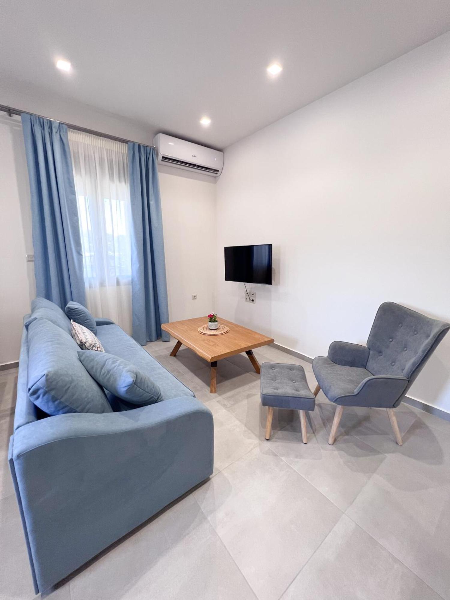 Zeus & Emmanuil Luxury Houses Myrina Bagian luar foto