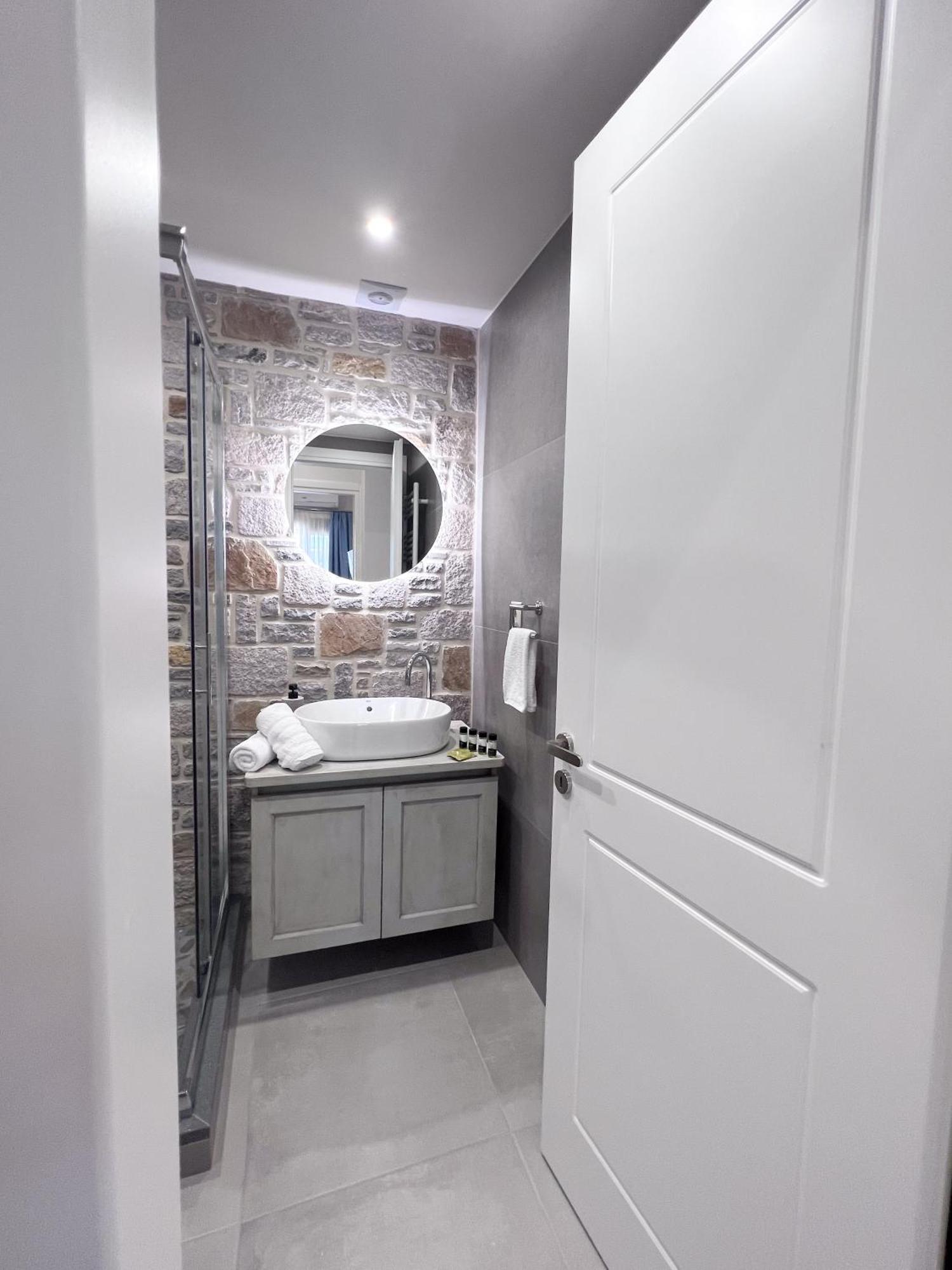 Zeus & Emmanuil Luxury Houses Myrina Bagian luar foto
